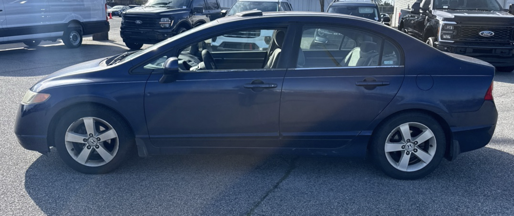 LEXUS - Interior View2